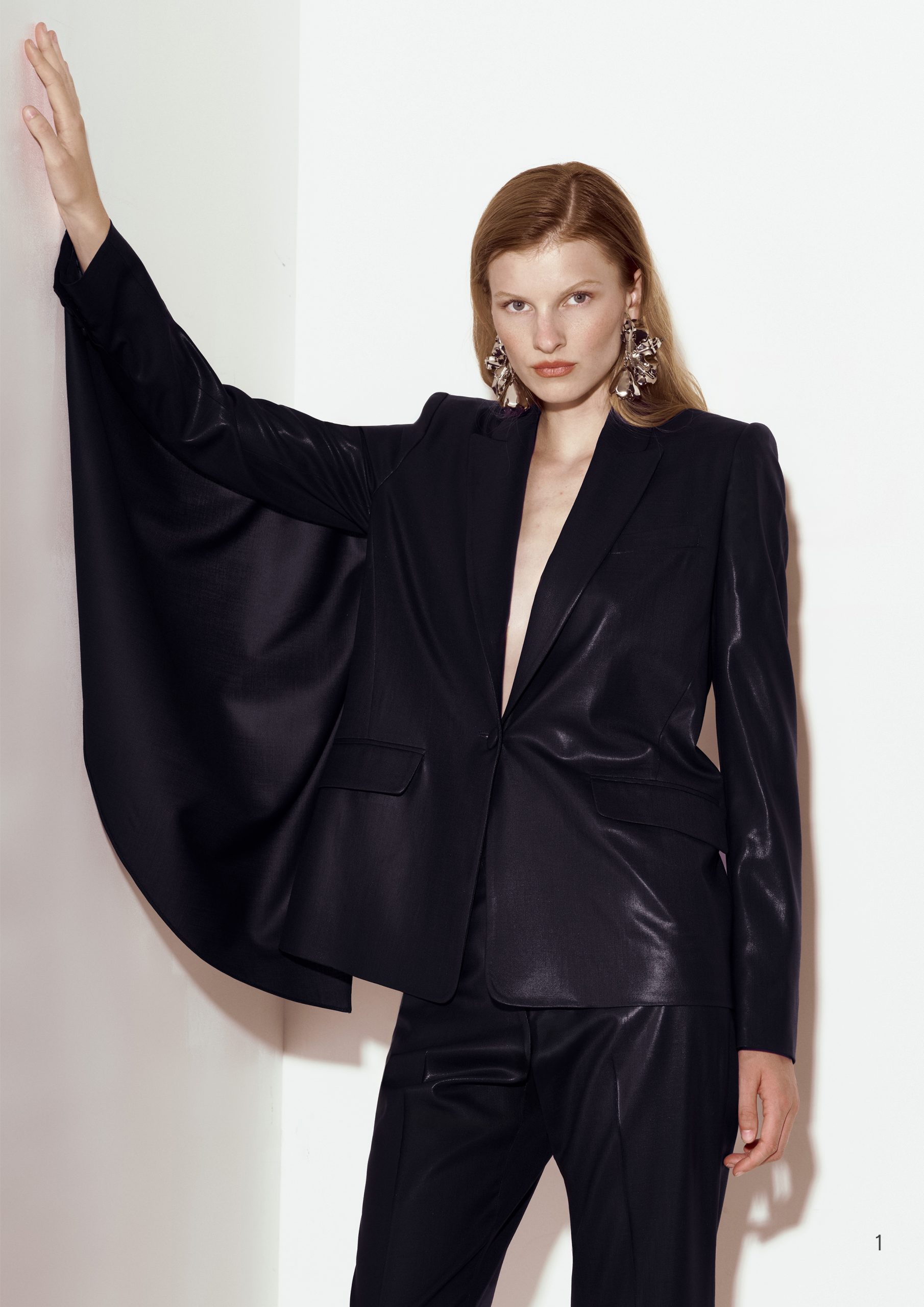 AISTE HONG SS27 – Look 1
